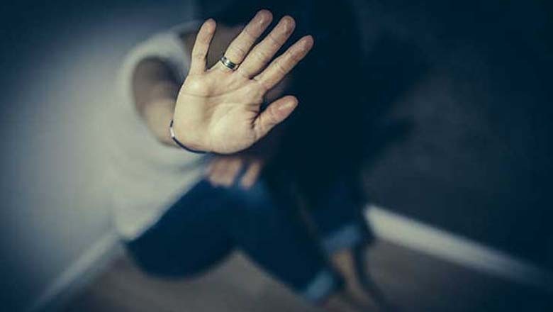 گوجرانوالہ میں  لڑکی سے مبینہ زیادتی کے بعد چھت سے نیچے پھینک دیا گیا