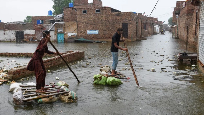 پاکستان میں قاتل مون سون کی انٹری، 15 افراد اور 70 مویشی ہلاک