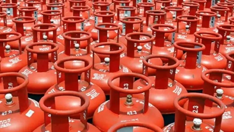 گھریلو صارفین کے لئے ایل پی جی گیس کی قیمت میں بڑا اضافہ