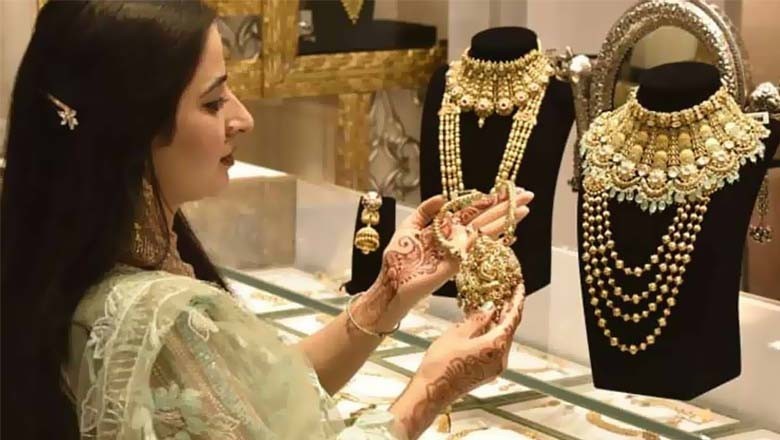 سونے کی عالمی اور مقامی مارکیٹوں میں قیمت میں بڑا اضافہ