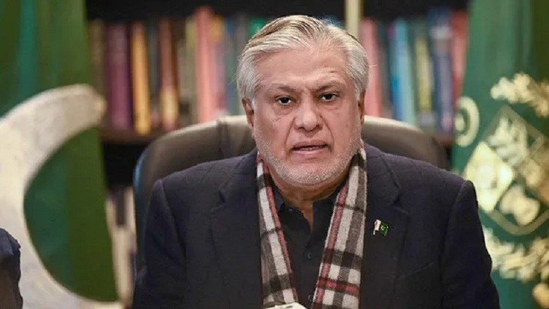 جنرل فیض کے ساتھ جو ہورہا ہے وہ قدرت کا معجزہ ہے، اسحاق ڈار