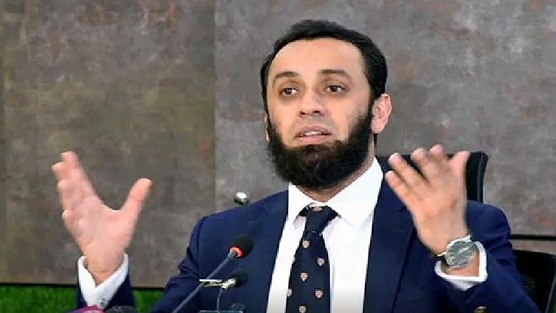 پی ٹی آئی رکن قومی اسمبلی کے خاتون کے لباس پر اعتراض کو عطا تارڑ نے ہراسانی قرار دے دیا