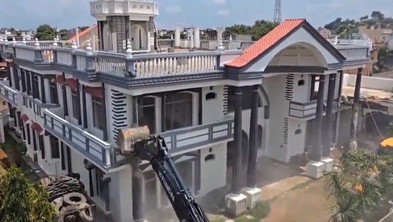 بھارت میں نبی ﷺ کی توہین پر احتجاج کرنے والے مسلمان سیاسی رہنما کا گھر مسمار