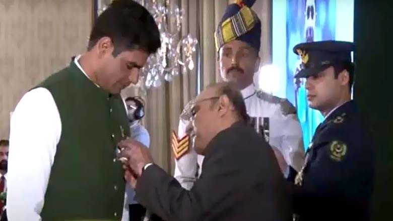 صدر زرداری نے ارشد ندیم کو ہلالِ امتیاز سے نواز دیا