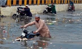 جمعے کو ملک بھر میں بارشوں کے دوران 24 افراد جاں بحق