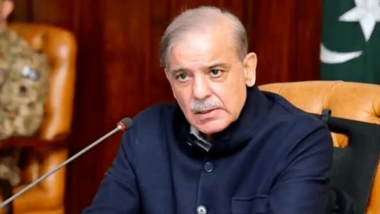 حکومتی اخراجات پر بیرون ملک علاج، گاڑیوں کی خریداری پابندی عائد