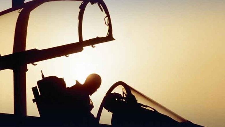 بھارتی ونگ کمانڈر کی خاتون فلائنگ افسر سے زیادتی