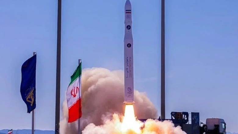ایران نے ریسرچ سیٹیلائٹ خلا میں روانہ کردیا