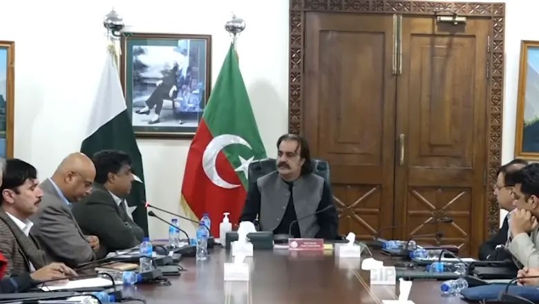 خیبرپختونخوا حکومت کا آئینی ترمیم کیخلاف سپریم کورٹ جانے کا اعلان