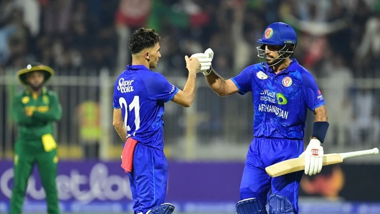 افغان کرکٹ ٹیم نے جنوبی افریقا کو چاروں خانے چت کردیا، سیریز میں تاریخی فتح