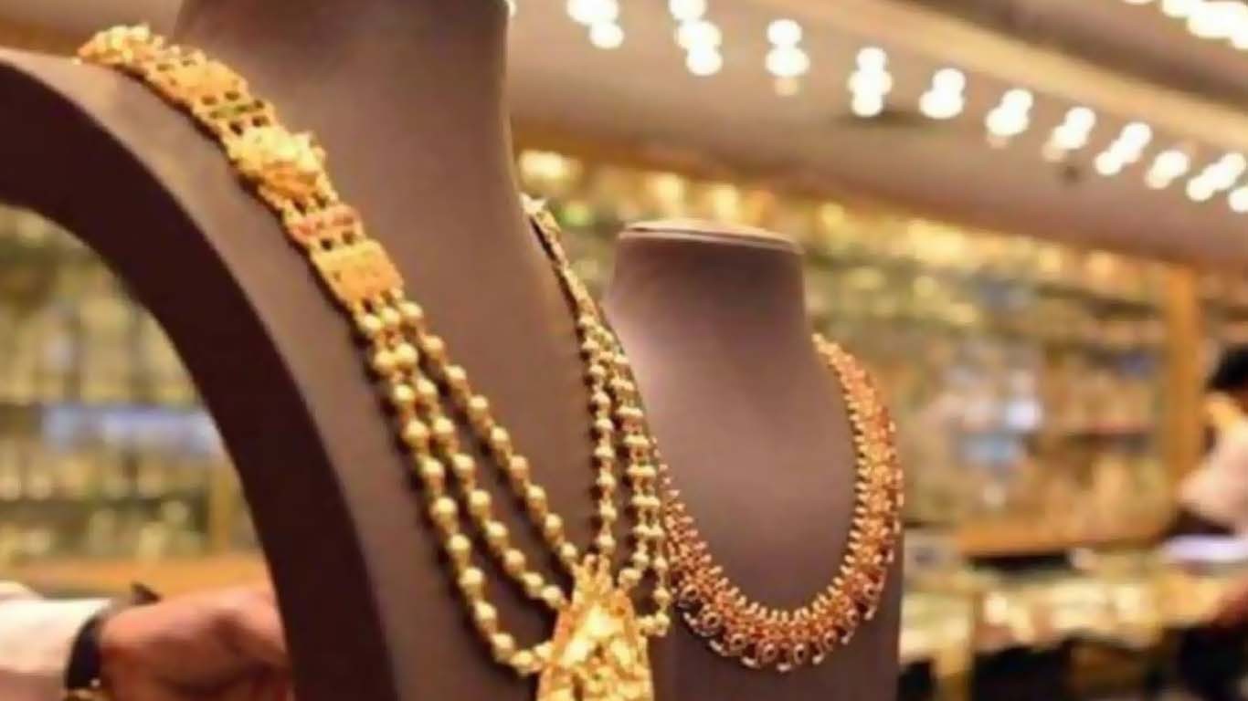 ملک میں آج پھر سونے کے بھائو میں اضافہ ہوگیا