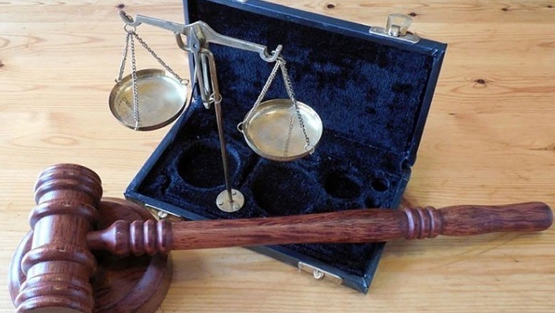 حکومتی اتحادی جماعتیں آئینی عدالت سے پیچھے ہٹ گئیں، بڑی پیشرفت