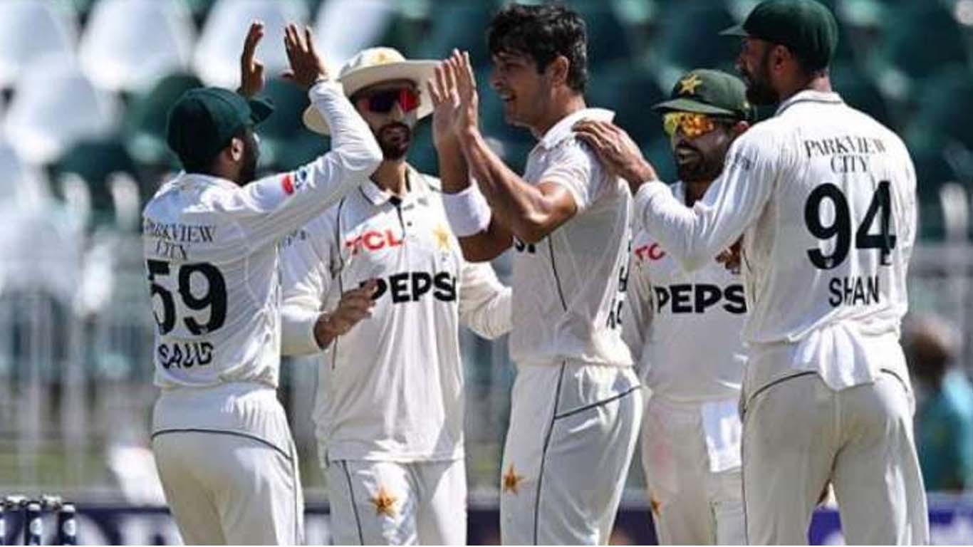 میر حمزہ راولپنڈی ٹیسٹ سے باہر ہوگئے