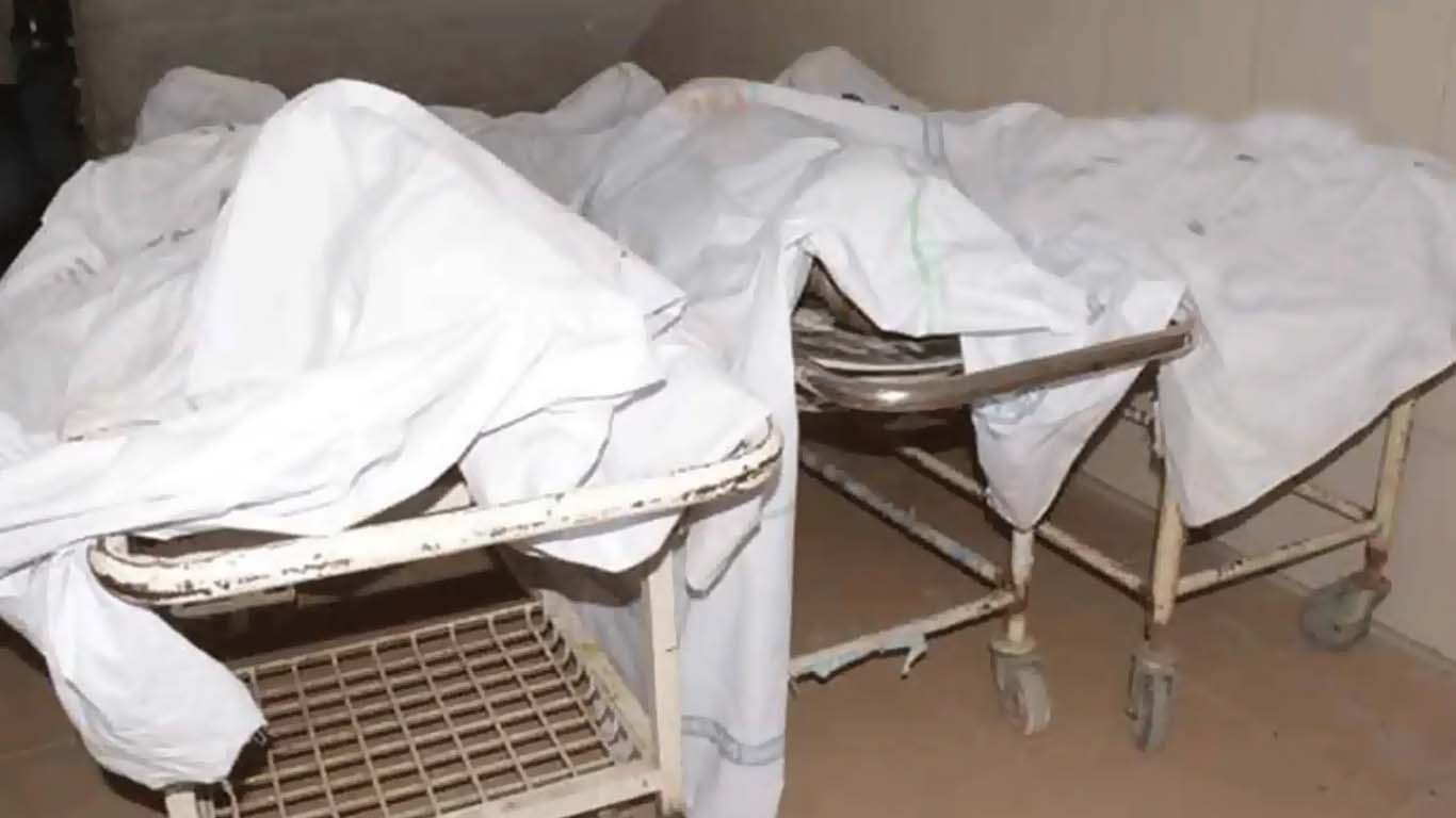 پسند کی شادی نہ کرانے پر نوجوان کے ہاتھوں ماں، 2 بہنیں، بہنوئی قتل