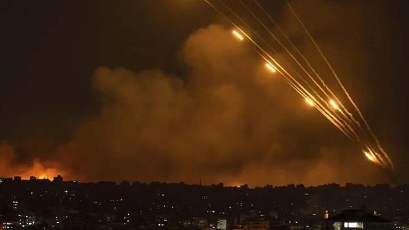 ایران نے اسرائیل پر حملے کی تیاری مکمل کرلی، امریکی میڈیا کا دعویٰ