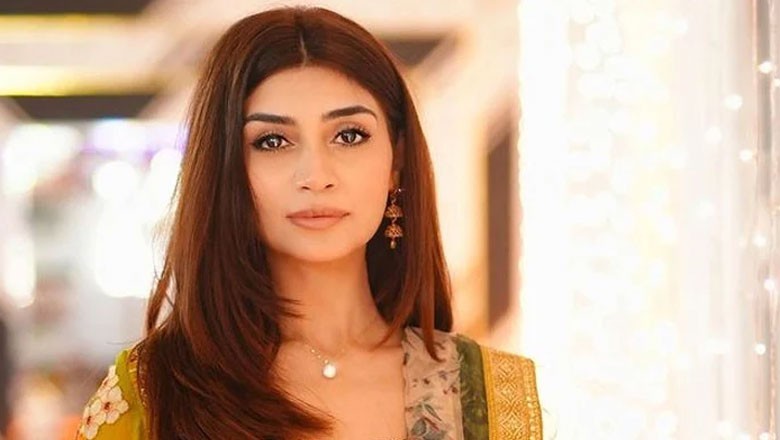 سوشل میڈیا انفلوئنسرز نوجوان لڑکے اور لڑکیوں کی زندگیاں خراب کررہے ہیں، اداکارہ