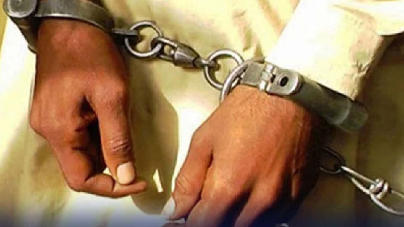 جناح اسپتال سے خطرناک قیدی پولیس کو چکمہ دے کر فرار