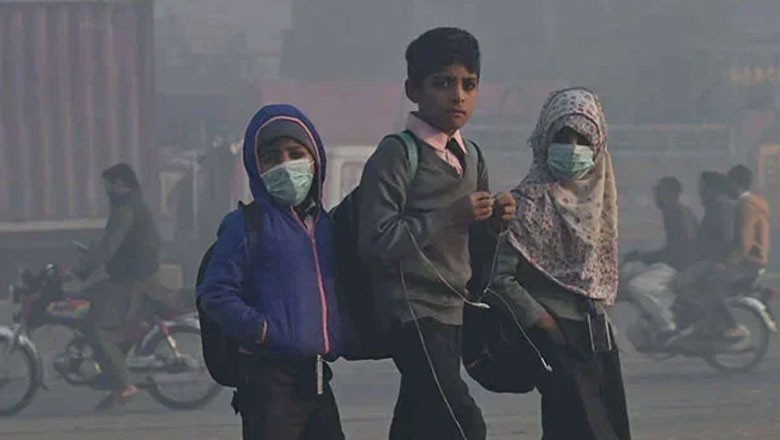 اسکولوں سمیت تمام تعلیمی ادارے 24 نومبر تک بند رکھنے کا اعلان، پابندیوں میں بھی توسیع