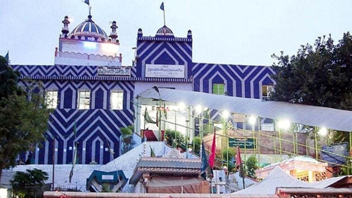 مزارات کے لنگر خانوں کو جدید ہوٹلوں میں تبدیل کرنے کا فیصلہ