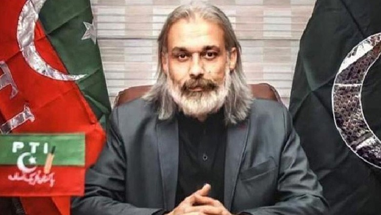 فیصل امین بڑا قافلہ لے کر ڈی آئی خان سے اسلام آباد کیلیے روانہ