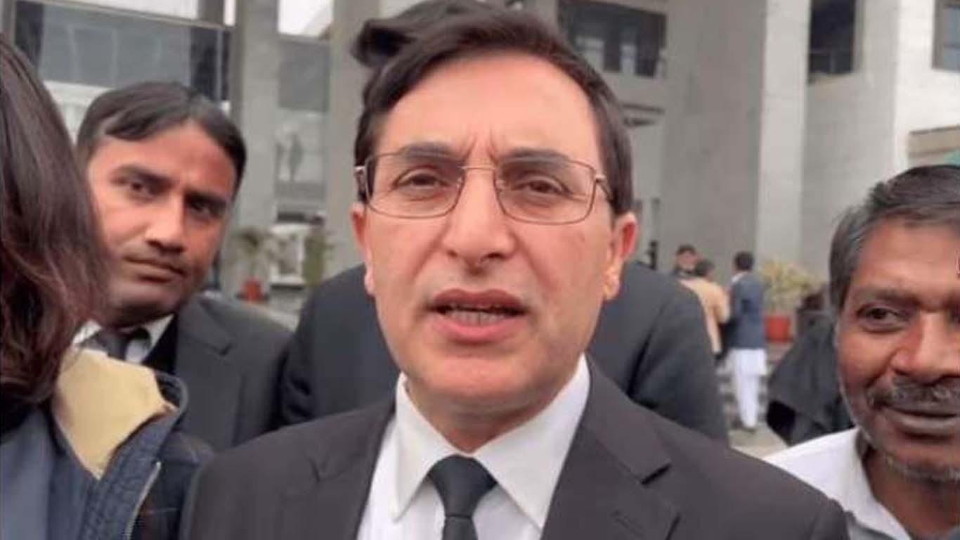حکومت سے مذاکرات اب بھی جاری ہیں، بیرسٹر گوہر کی تصدیق