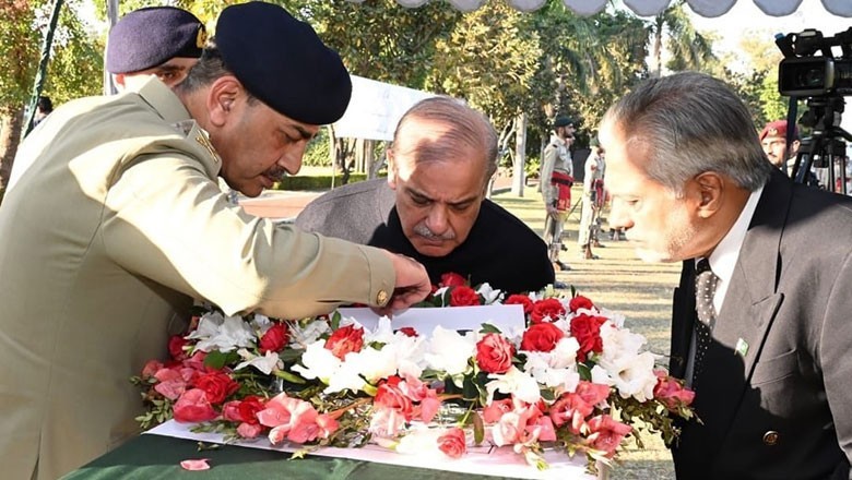 اسلام آباد میں شہید رینجرز کے 3 اہلکاروں کی نماز جنازہ ادا، وزیراعظم اور آرمی چیف کی شرکت