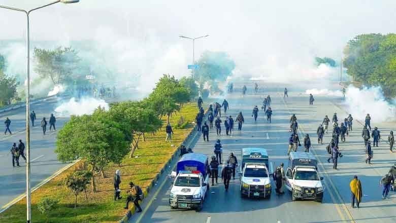 پی ٹی آئی کا احتجاج ختم کرنے کا اعلان