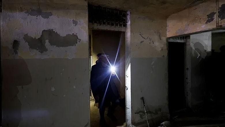 بشار حکومت کی خفیہ جیلوں کی اطلاع دینے پر 5 ہزار ڈالر کا انعام