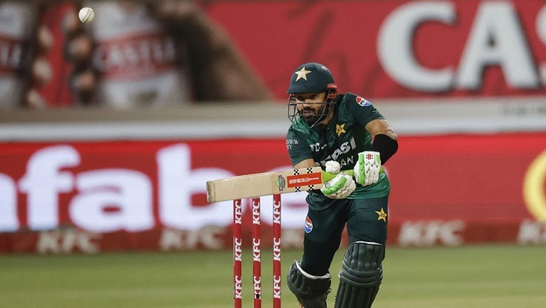 پاکستان نے جیت ہاتھ سے گنوا دی، جنوبی افریقا کی فتح