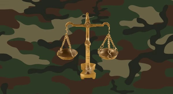 آئینی بینچ نے فوجی عدالتوں کو فیصلے سنانے کی اجازت دے دی