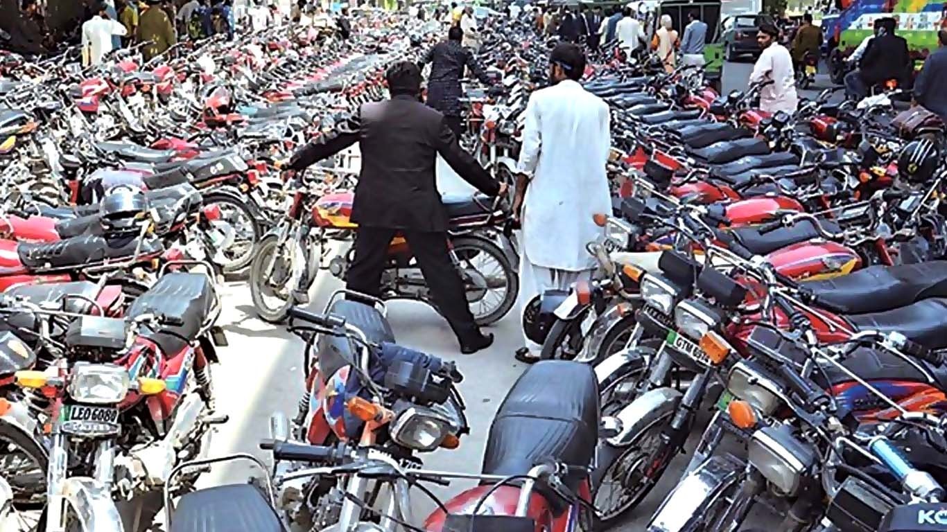 کراچی میں چارجڈ پارکنگ مافیا کیخلاف بڑے ایکشن کی تیاری