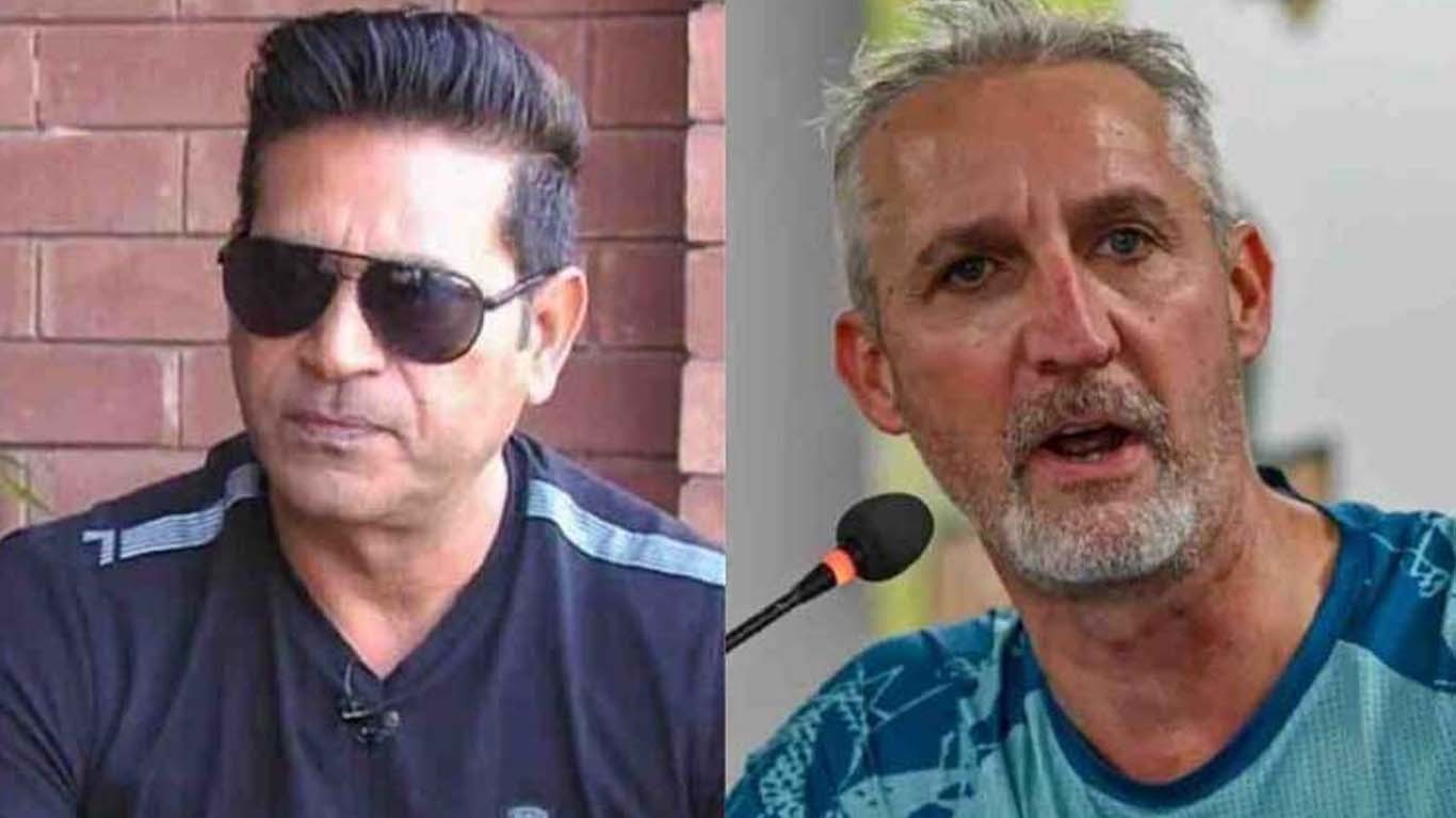 ریڈبال کوچ جیسن گلیسپی مستعفیٰ، عاقب جاوید عبوری ہیڈکوچ مقرر