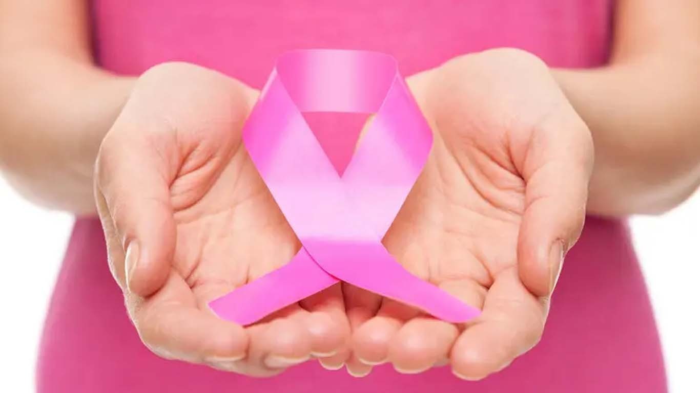 سرجری چھاتی کے کینسر کے پھیلا ئوکو تیز کر سکتی ہے،تحقیق میں انکشاف