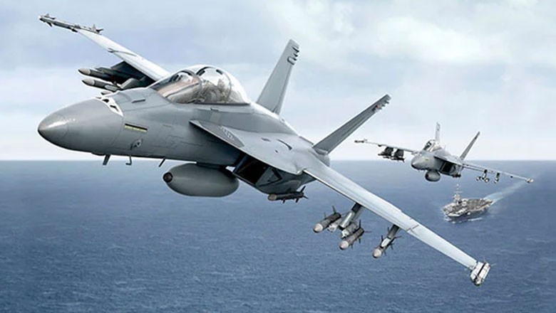 یمنی حوثیوں کا امریکا کے جدید جنگی جہاز کو گرانے کا دعوی