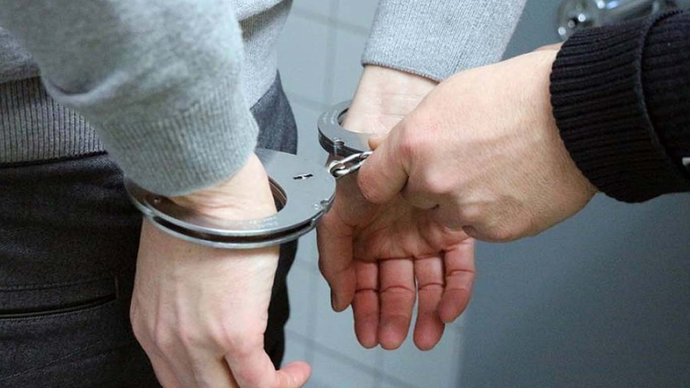 برطانیہ بھجوانے کا جھانسہ دے کر 93 لاکھ بٹورنے والا انسانی اسمگلر گرفتار