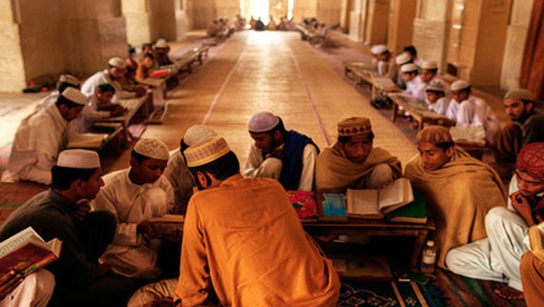 قاری کی مدرسے کے کمسن طالب علم سے بدفعلی، زبان بندی کیلیے سنگین نتائج کی دھمکیاں