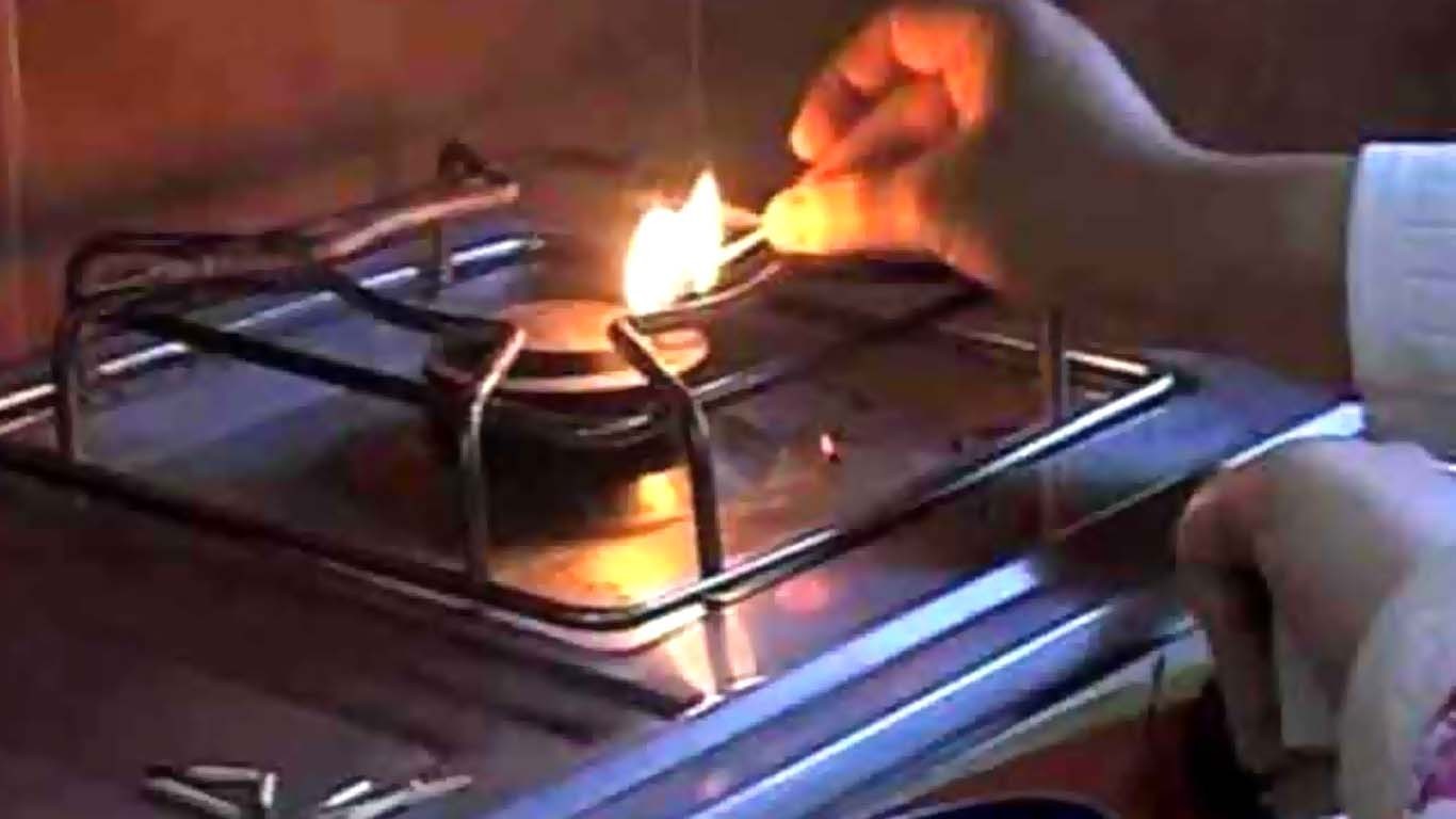 کراچی کے مختلف علاقوں میں گیس کی فراہمی بند