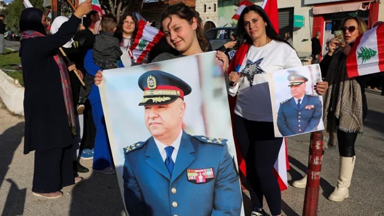 امریکی حمایت سے آرمی چیف ملک کے صدر منتخب