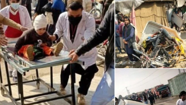 کرک میں خوفناک ٹریفک حادثہ، ڈرائیور نے کئی گاڑیوں کو روند دیا، درجن سے زائد ہلاکتیں