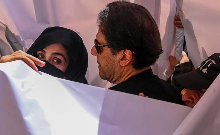 190 ملیں پاؤنڈ ریفرنس کا فیصلہ چند گھنٹوں میں، ریفرنس کے بارے میں مکمل جانیے