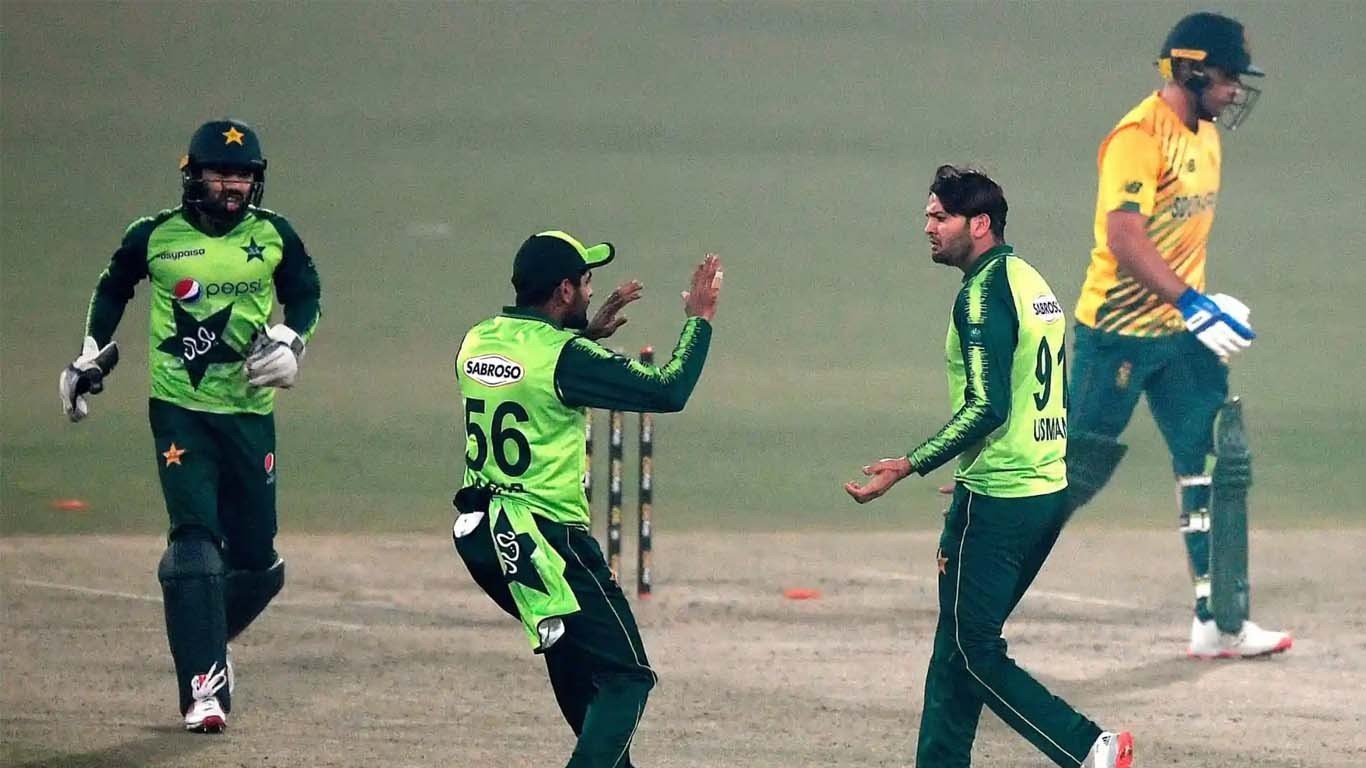 باصلاحیت پاکستانی بولر آسٹریلیا منتقل، کینگروز کی نمائندگی کریں گے