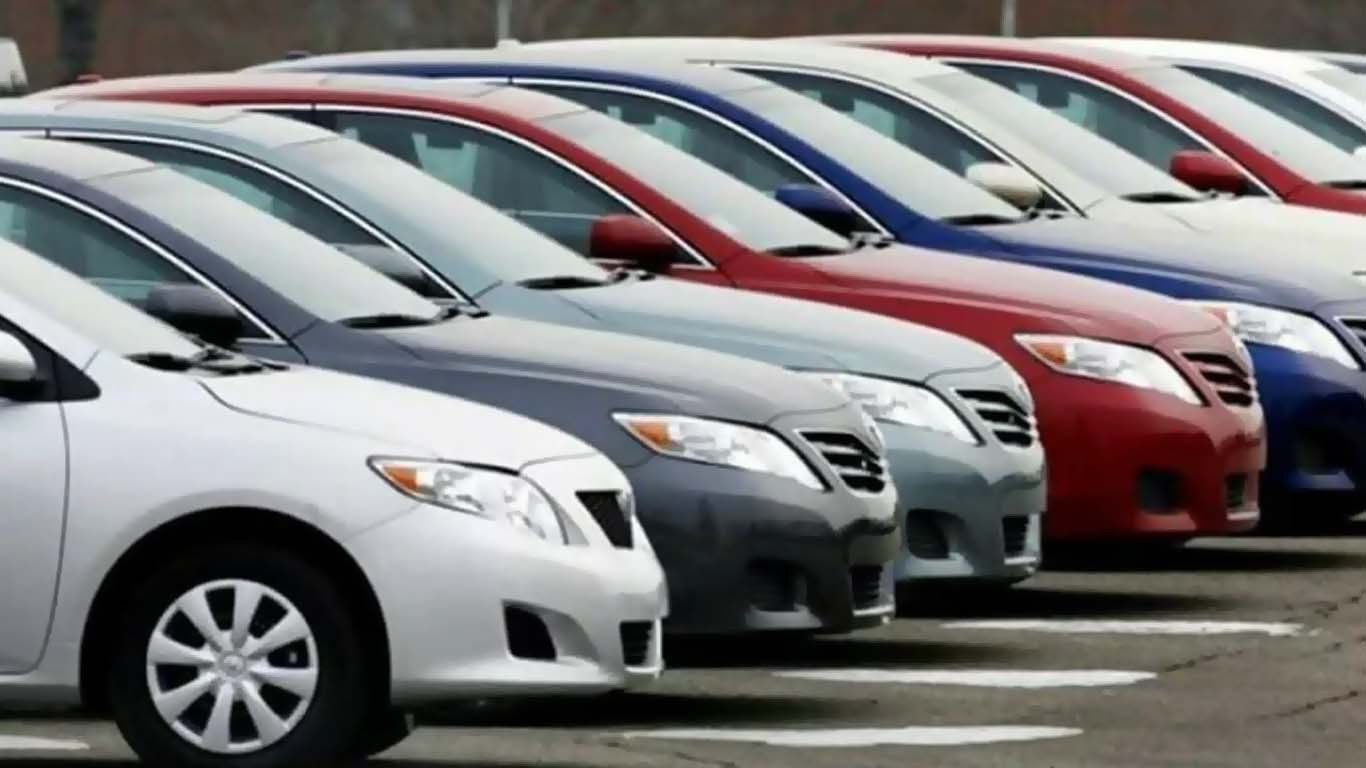 ملک بھر میں گاڑیوں کی فروخت میں بڑا اضافہ