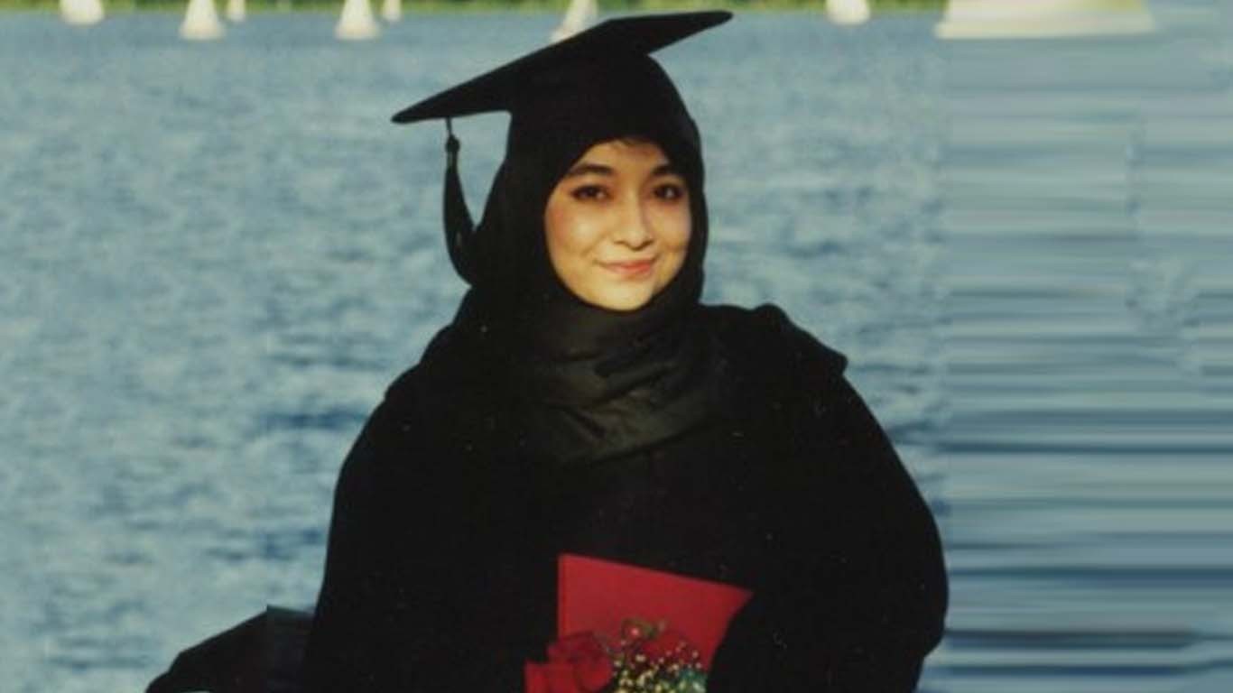 عافیہ صدیقی جو بائیڈن سے صدارتی معافی ملنے کے لیے پرامید