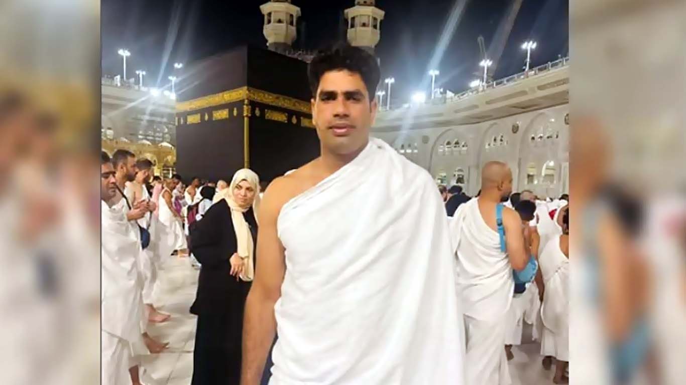 ارشد ندیم نے عمرے کی سعادت حاصل کر لی