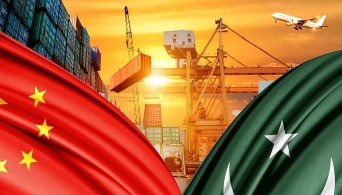 چینی سرمایہ کاروں کی سندھ پولیس سے متعلق شکایت پر وزیر داخلہ کا نوٹس