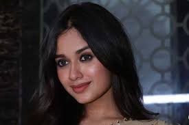 جنت زبیر نے شاہ رخ خان سمیت پانچ بڑے فنکاروں کو پیچھے چھوڑ دیا