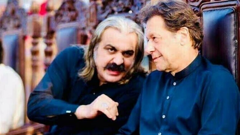 بانی پی ٹی آئی کی ہدایت پر علی امین گنڈا پور کا استعفی منظور