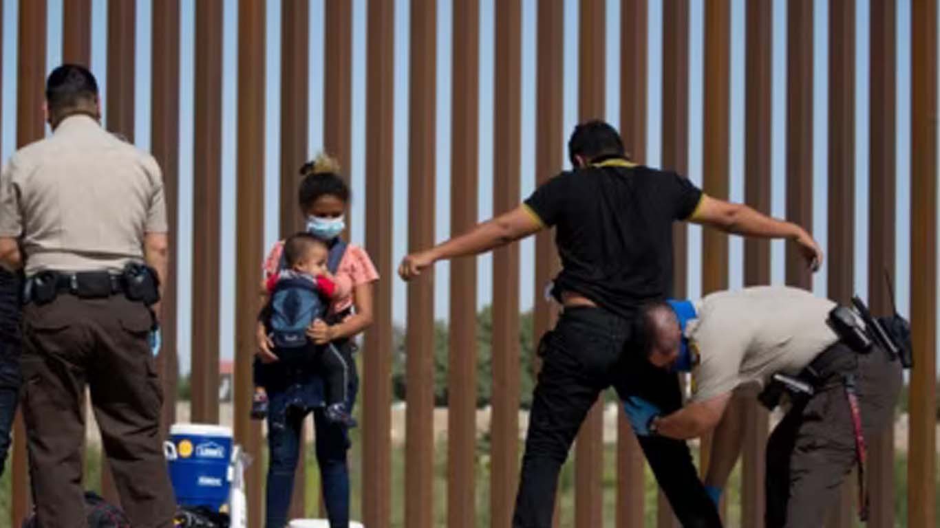 امریکا میں غیر قانونی تارکین وطن کے گرد گھیرا مزید تنگ کردیا گیا