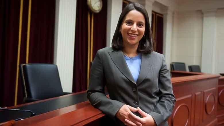 ٹرمپ کا امداد بند کرنے کا حکم پاکستانی نژاد جج نے معطل کر دیا