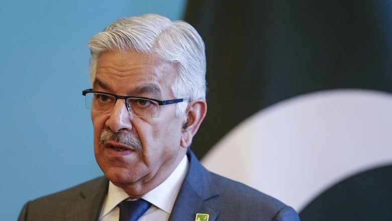 خواجہ آصف کا پی ٹی آئی پر چیمپئنز ٹرافی متاثر کرنے کا الزام